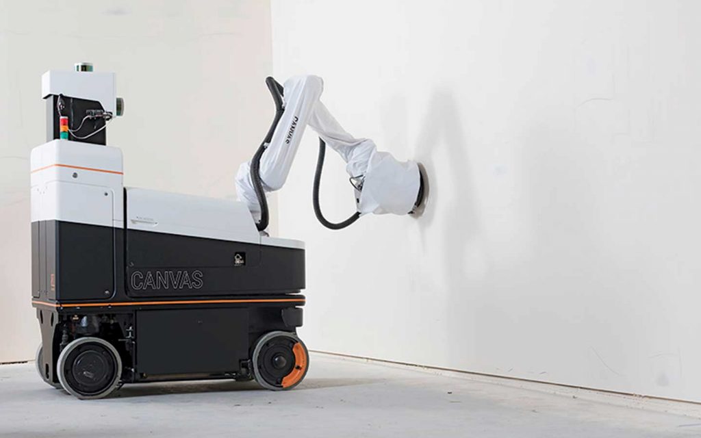 Innovación en construcción: el Robot CANVAS aplicando masilla sobre una pared de drywall